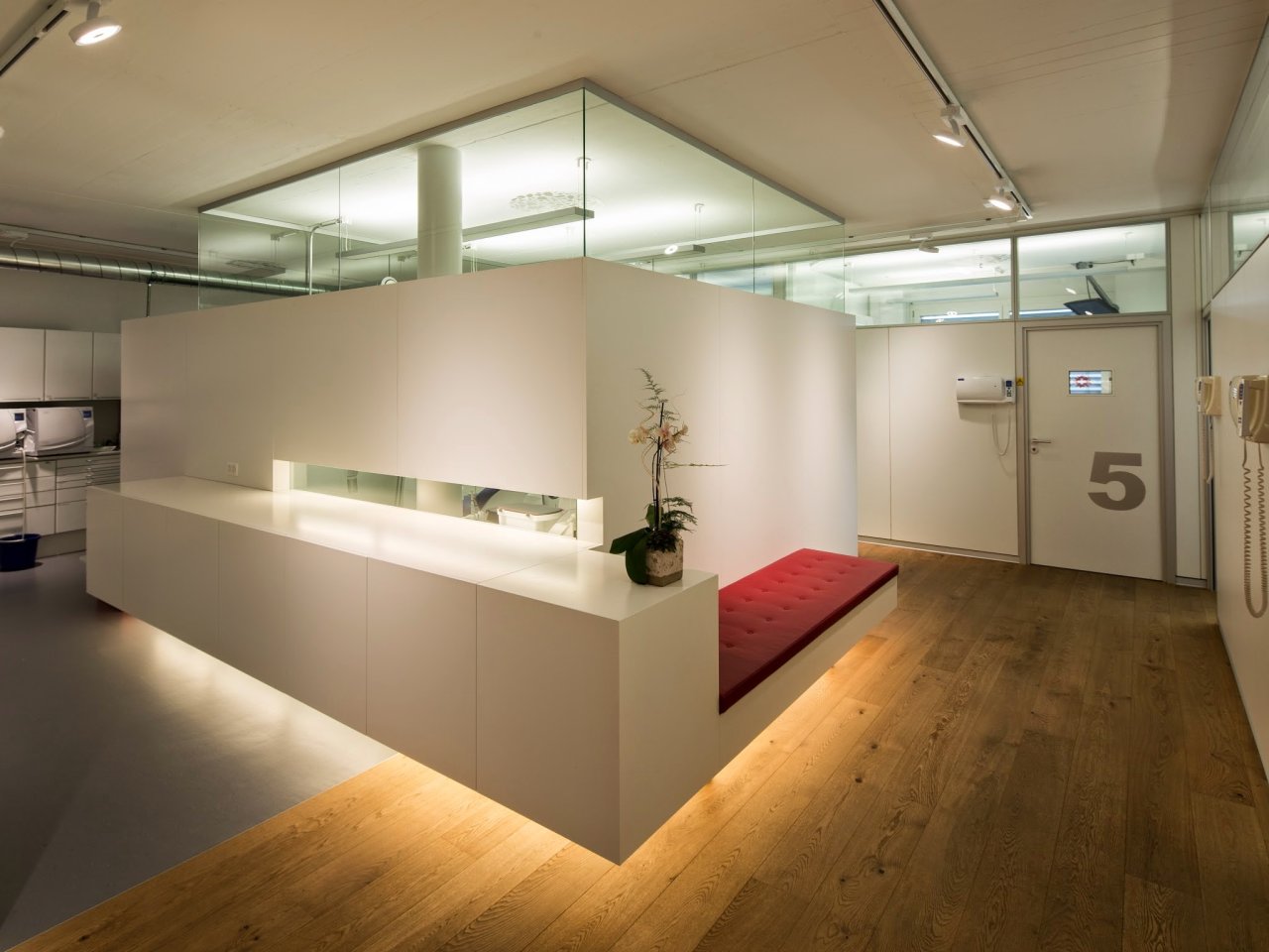 Zahnarzt, Kieferorthopädie und Dentalhygiene Winterthur Deutweg